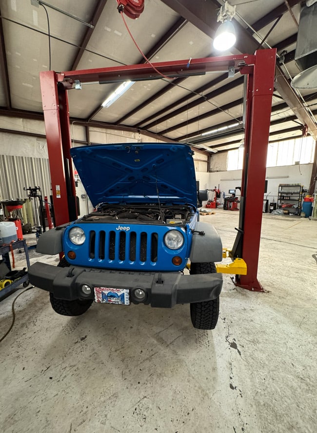 A blue jeep.